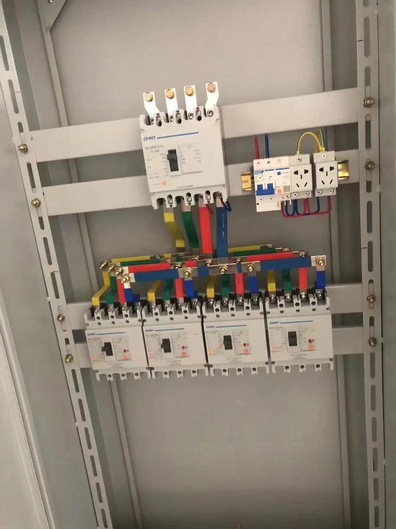 正泰元器件動(dòng)力柜 配電開關(guān)控制設(shè)備的研發(fā)與創(chuàng)新